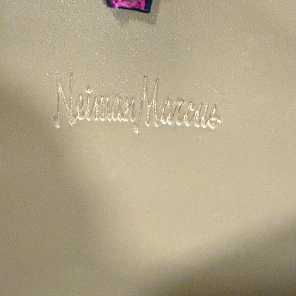 Neiman Marcus Pink Tote Bag Tassels - Picture 5 of 8